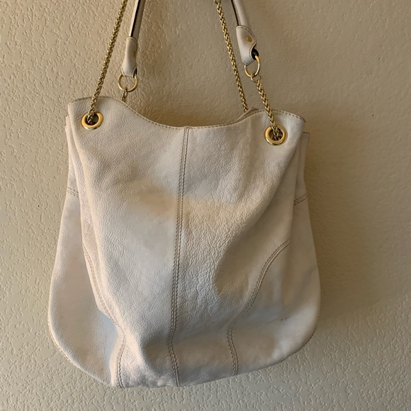 ANTONIO MELANI Handbags - Antonio Melani purse color bone with magnetic closing.